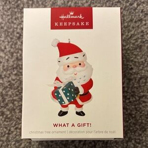 Hallmark Keepsake What a Gift! Santa Ornament
